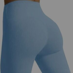 💪🏻 🦁 💪🏻• 🫦 Born Primitive x Leg Day Vibes 🫦• 🦁 💪🏻 🦁